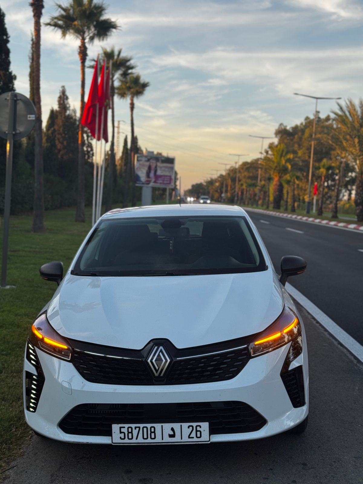 Renault Clio 5 (Auto) - Mustapha Cars Rent - Car rental Marrakech